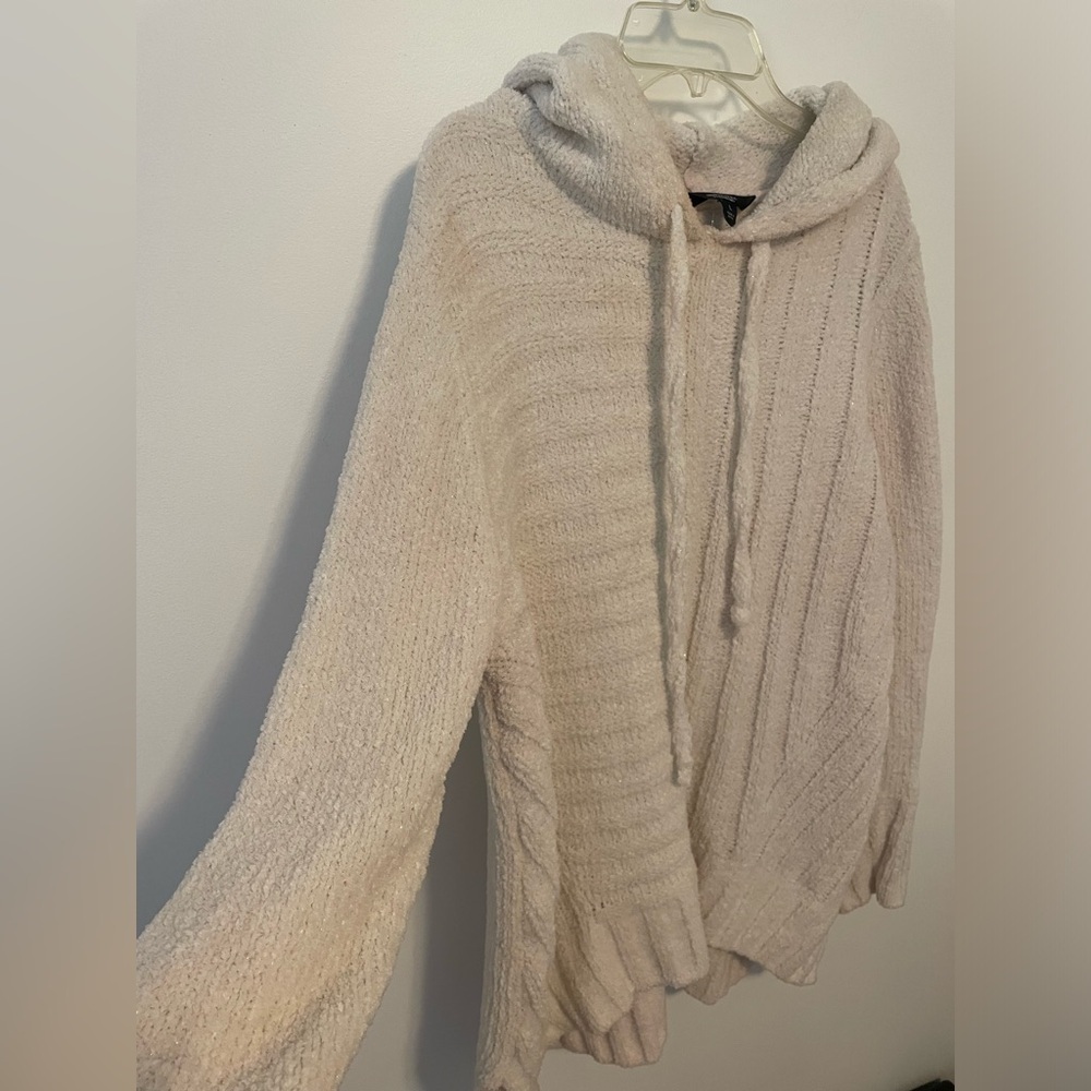 ๐2/$15 Simply Vera Wang Sweater Large - Picture 4 of 8